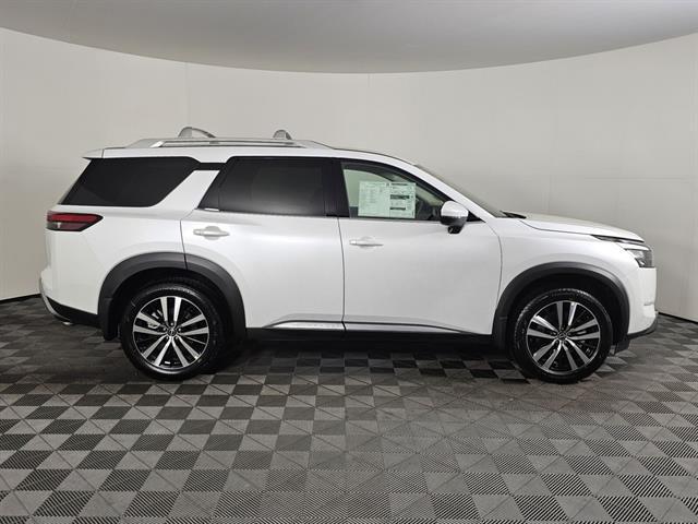 new 2025 Nissan Pathfinder car, priced at $46,845