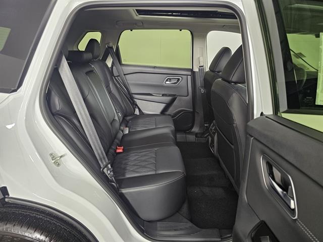 new 2026 Nissan Rogue car, priced at $39,285