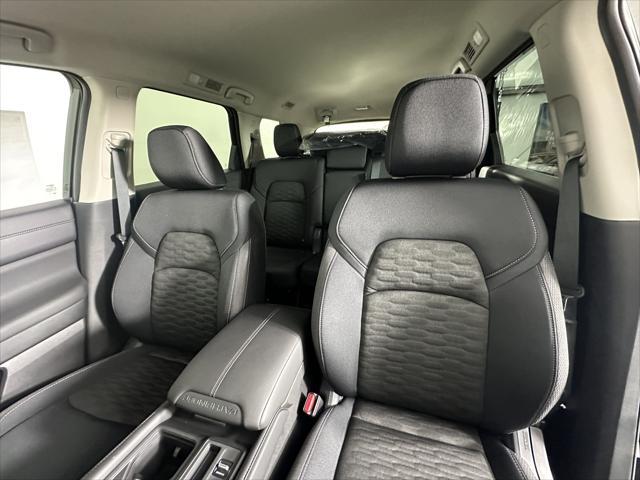 new 2025 Nissan Pathfinder car, priced at $38,360