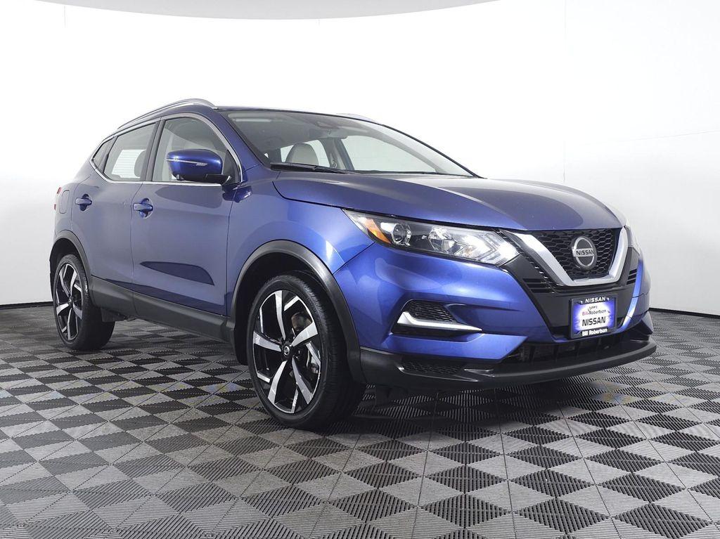 used 2022 Nissan Rogue Sport car, priced at $21,999
