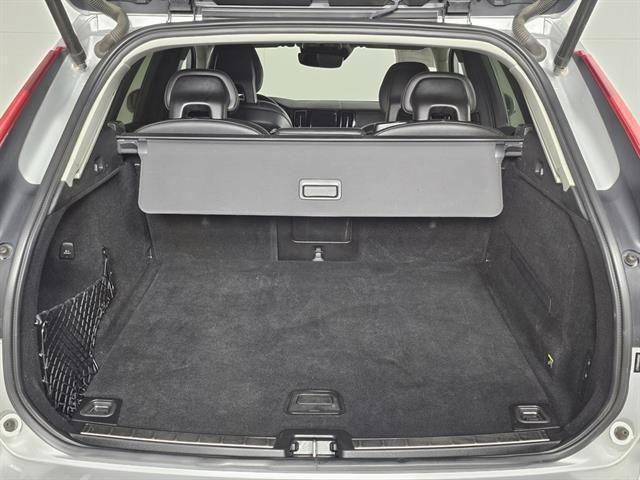 used 2019 Volvo XC60 car, priced at $19,999