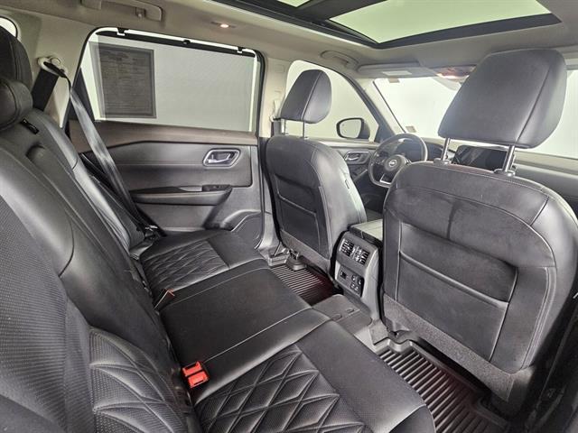 used 2021 Nissan Rogue car, priced at $25,999