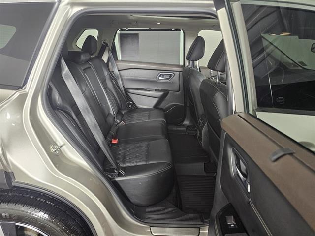 used 2021 Nissan Rogue car, priced at $25,999