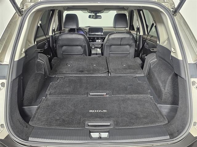 used 2021 Nissan Rogue car, priced at $25,999