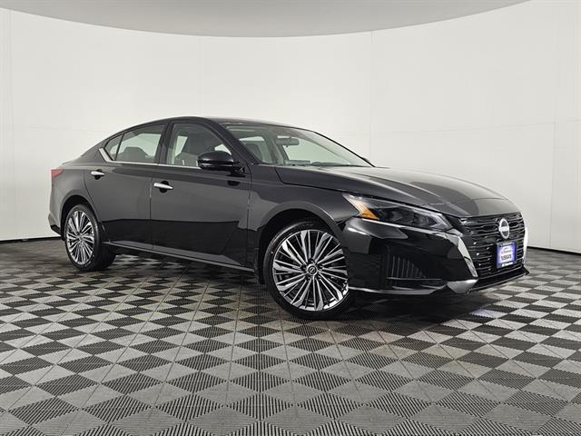 new 2025 Nissan Altima car, priced at $36,335