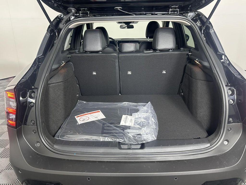 new 2025 Nissan Kicks car, priced at $29,470