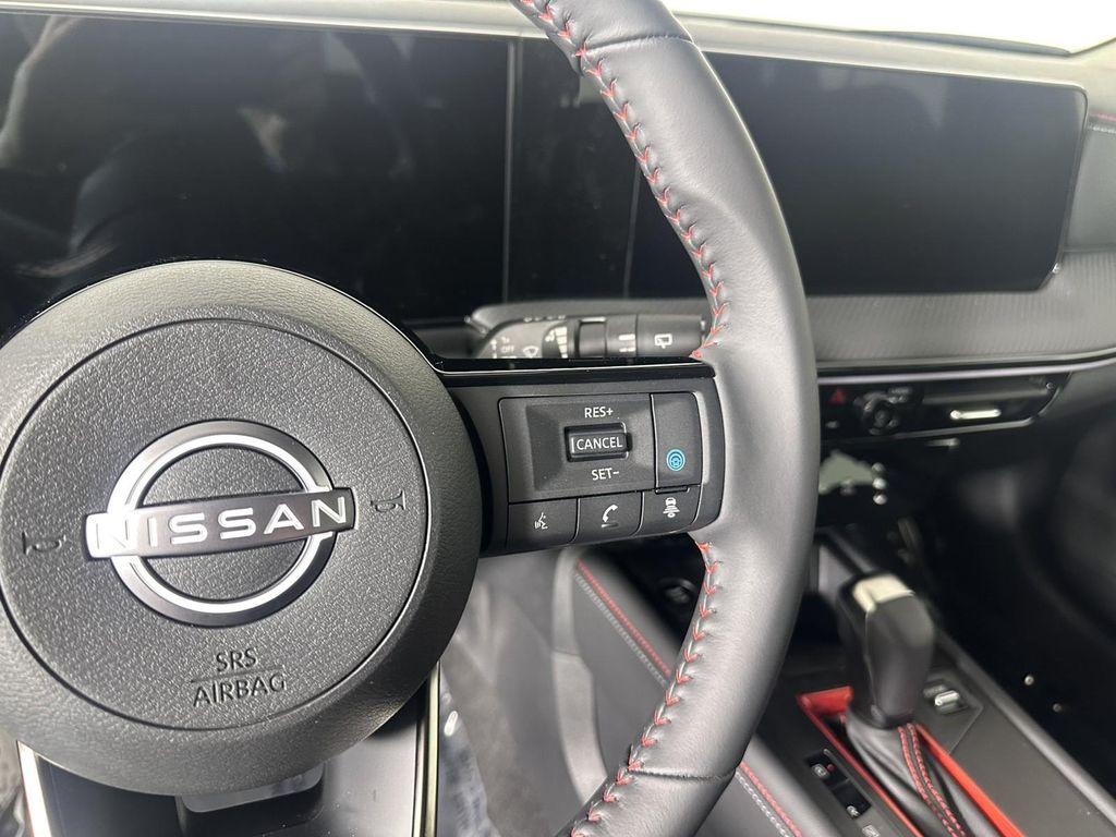 new 2025 Nissan Kicks car, priced at $29,470