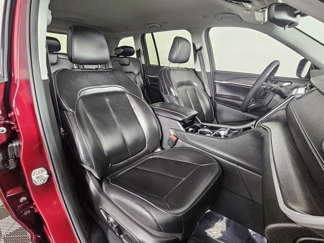 used 2023 Jeep Grand Cherokee car, priced at $30,999