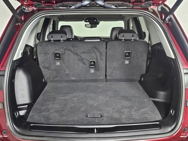 used 2023 Jeep Grand Cherokee car, priced at $30,999