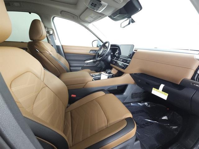 new 2025 Nissan Pathfinder car, priced at $46,845
