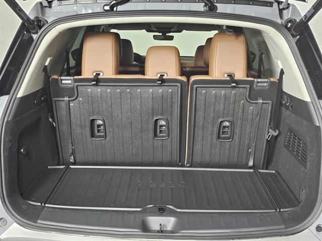 new 2025 Nissan Pathfinder car, priced at $46,845