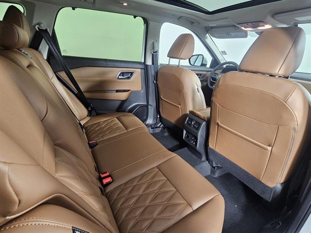 new 2026 Nissan Rogue car, priced at $39,285