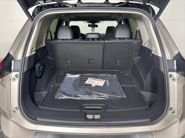 new 2025 Nissan Rogue car, priced at $45,625