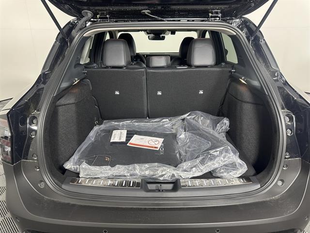 new 2025 Nissan Kicks car, priced at $30,495