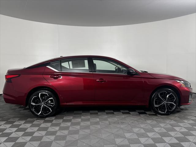 new 2024 Nissan Altima car, priced at $33,999