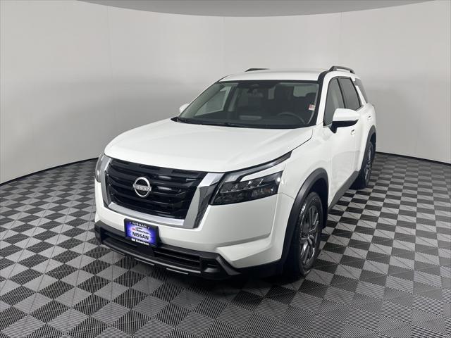 new 2025 Nissan Pathfinder car, priced at $41,350