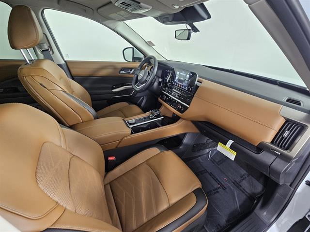 new 2025 Nissan Pathfinder car, priced at $47,020