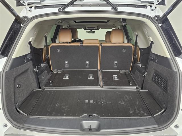 new 2025 Nissan Pathfinder car, priced at $47,020