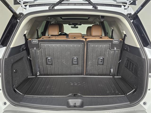 new 2025 Nissan Pathfinder car, priced at $47,020