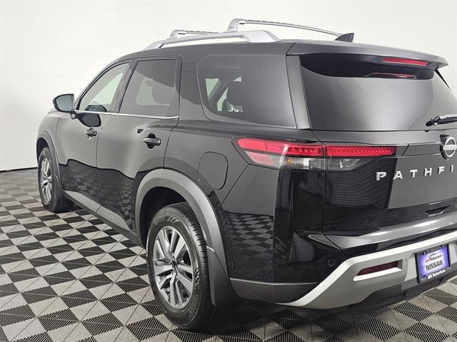 new 2025 Nissan Pathfinder car, priced at $41,590