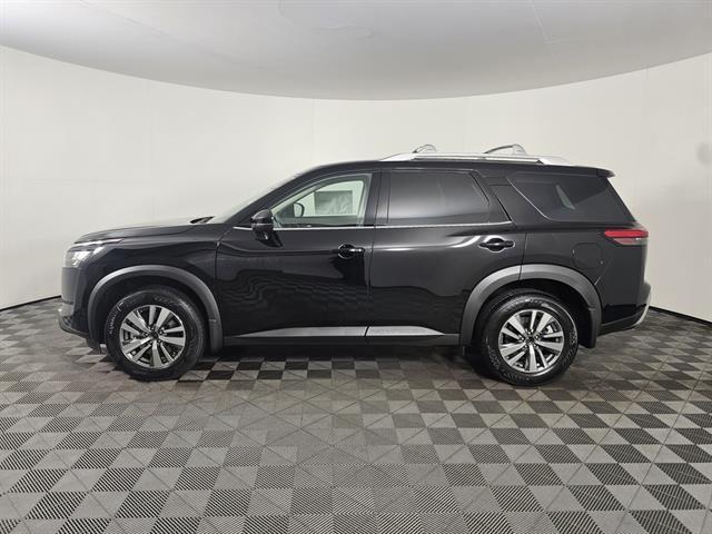 new 2025 Nissan Pathfinder car, priced at $41,590