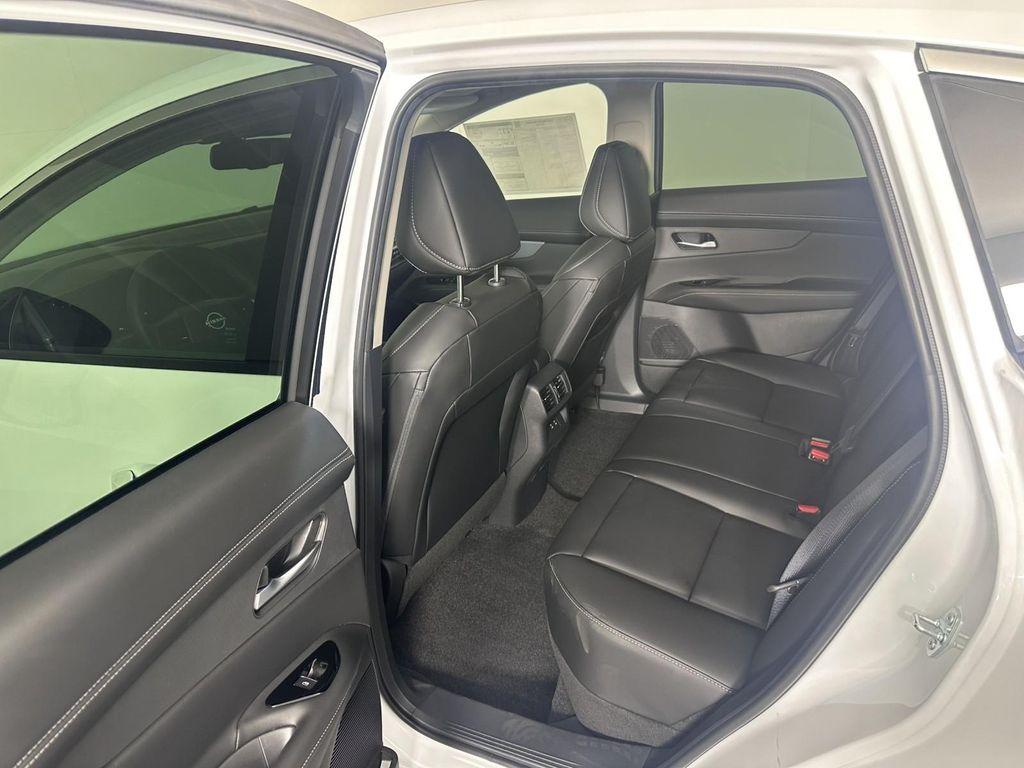 new 2025 Nissan Murano car, priced at $45,999