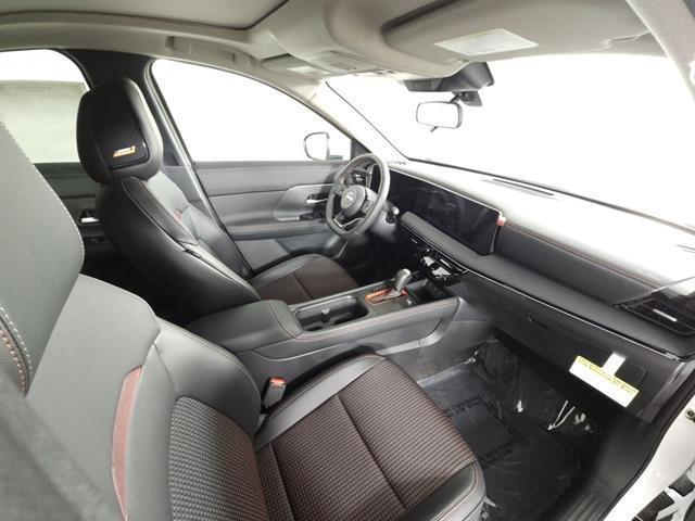 new 2025 Nissan Kicks car, priced at $29,850