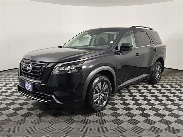 new 2025 Nissan Pathfinder car, priced at $37,410