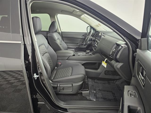 new 2025 Nissan Pathfinder car, priced at $37,410