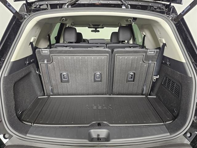 new 2025 Nissan Pathfinder car, priced at $37,410