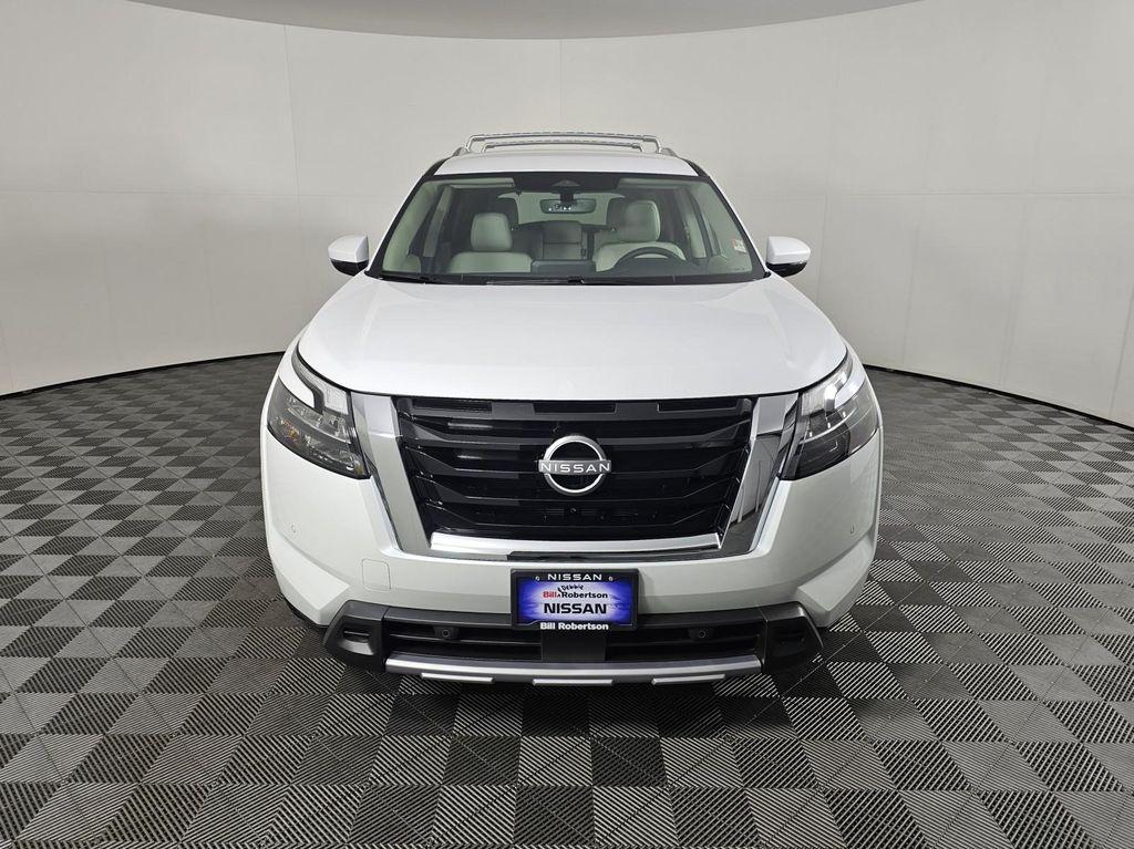 new 2025 Nissan Pathfinder car, priced at $44,425