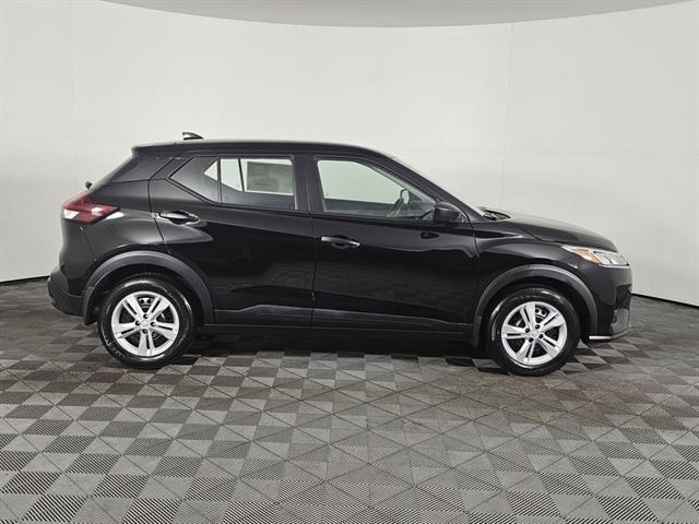 new 2025 Nissan Kicks car, priced at $23,365