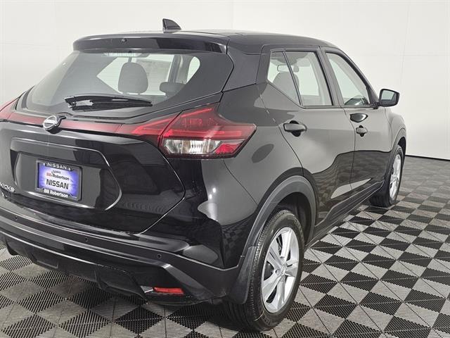 new 2025 Nissan Kicks car, priced at $23,365