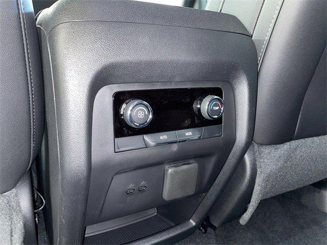 new 2026 Chevrolet Traverse car, priced at $47,936