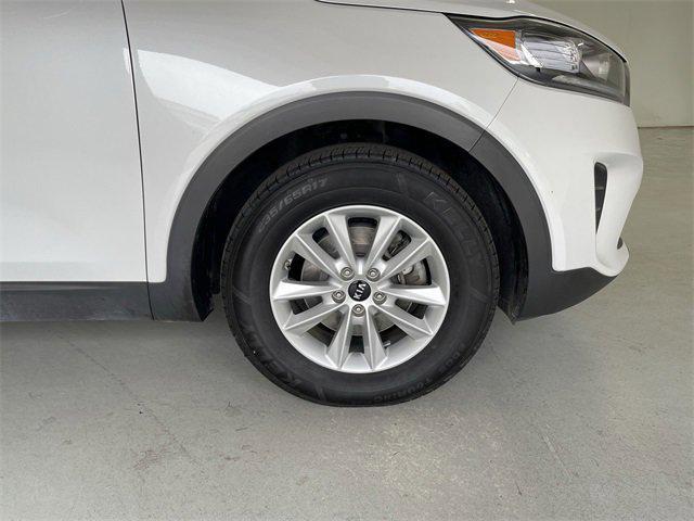 used 2019 Kia Sorento car, priced at $13,001