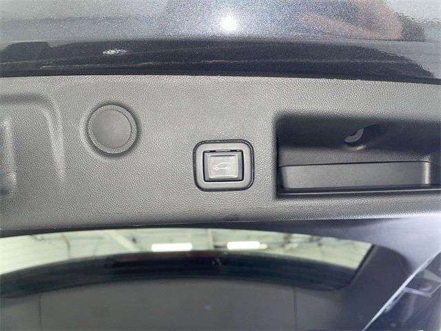 used 2022 Chevrolet Equinox car, priced at $22,886