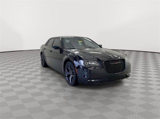 used 2022 Chrysler 300 car, priced at $25,000