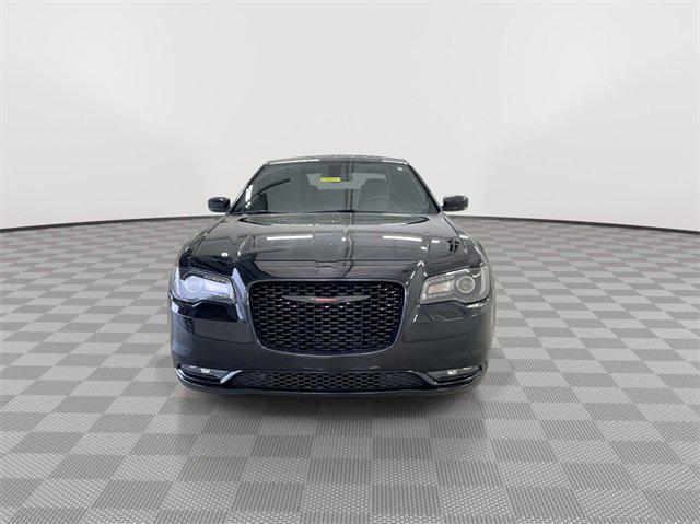 used 2022 Chrysler 300 car, priced at $25,000