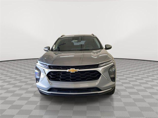 new 2025 Chevrolet Trax car, priced at $23,578