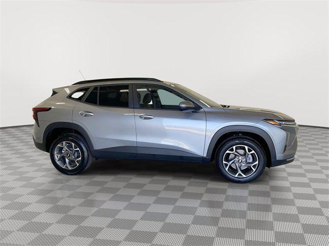 new 2025 Chevrolet Trax car, priced at $23,578