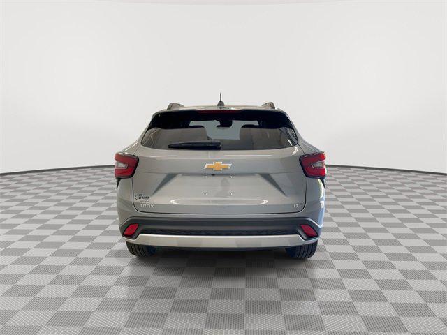 new 2025 Chevrolet Trax car, priced at $23,578