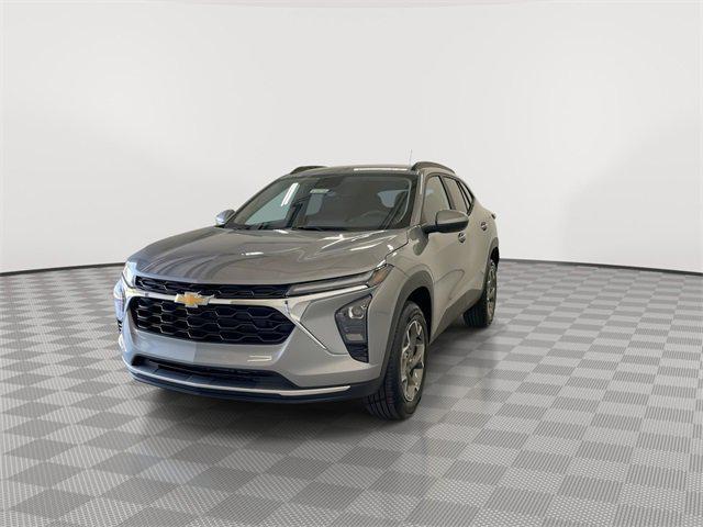 new 2025 Chevrolet Trax car, priced at $23,578