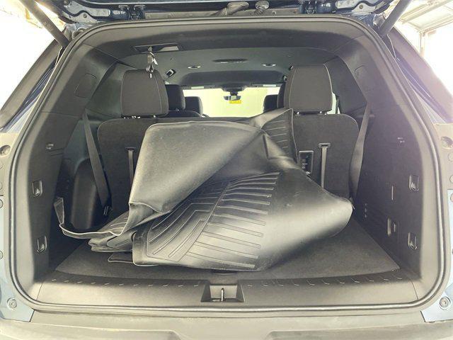 used 2023 Chevrolet Traverse car, priced at $31,700
