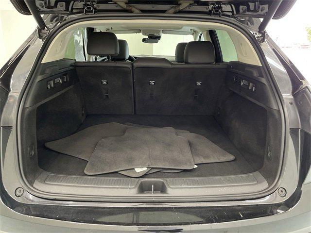 used 2022 Buick Envision car, priced at $25,000