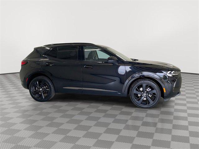 used 2022 Buick Envision car, priced at $25,000