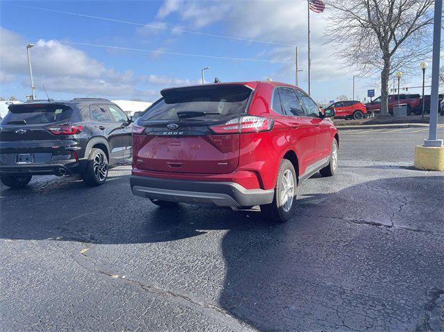 used 2024 Ford Edge car, priced at $35,002