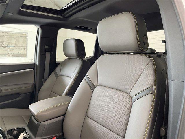 new 2025 Chevrolet Colorado car, priced at $54,190
