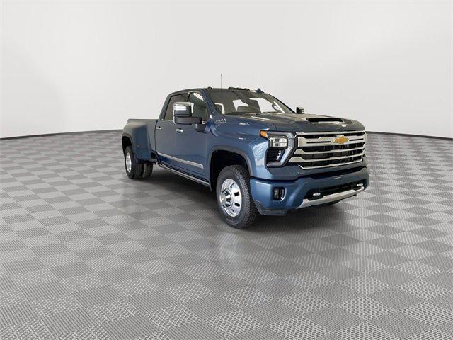 new 2025 Chevrolet Silverado 3500 car, priced at $88,947