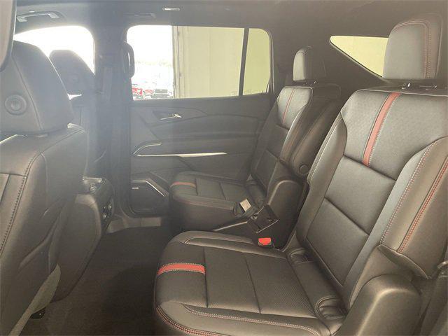 new 2025 Chevrolet Traverse car, priced at $59,095