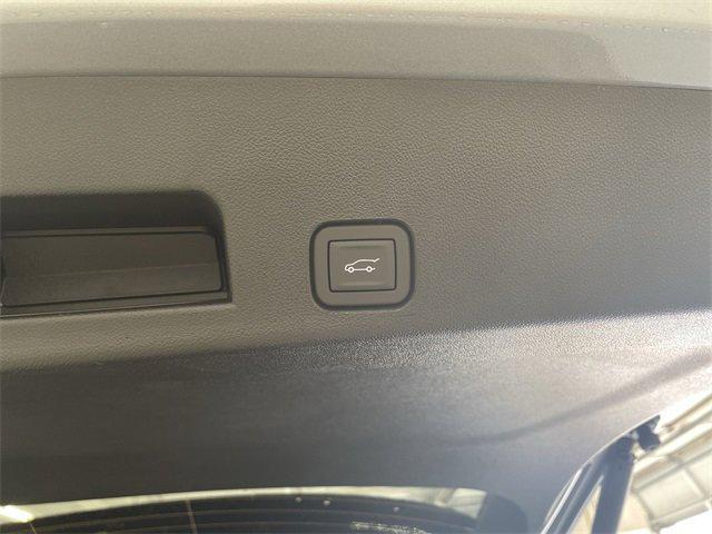 new 2025 Chevrolet Traverse car, priced at $59,095